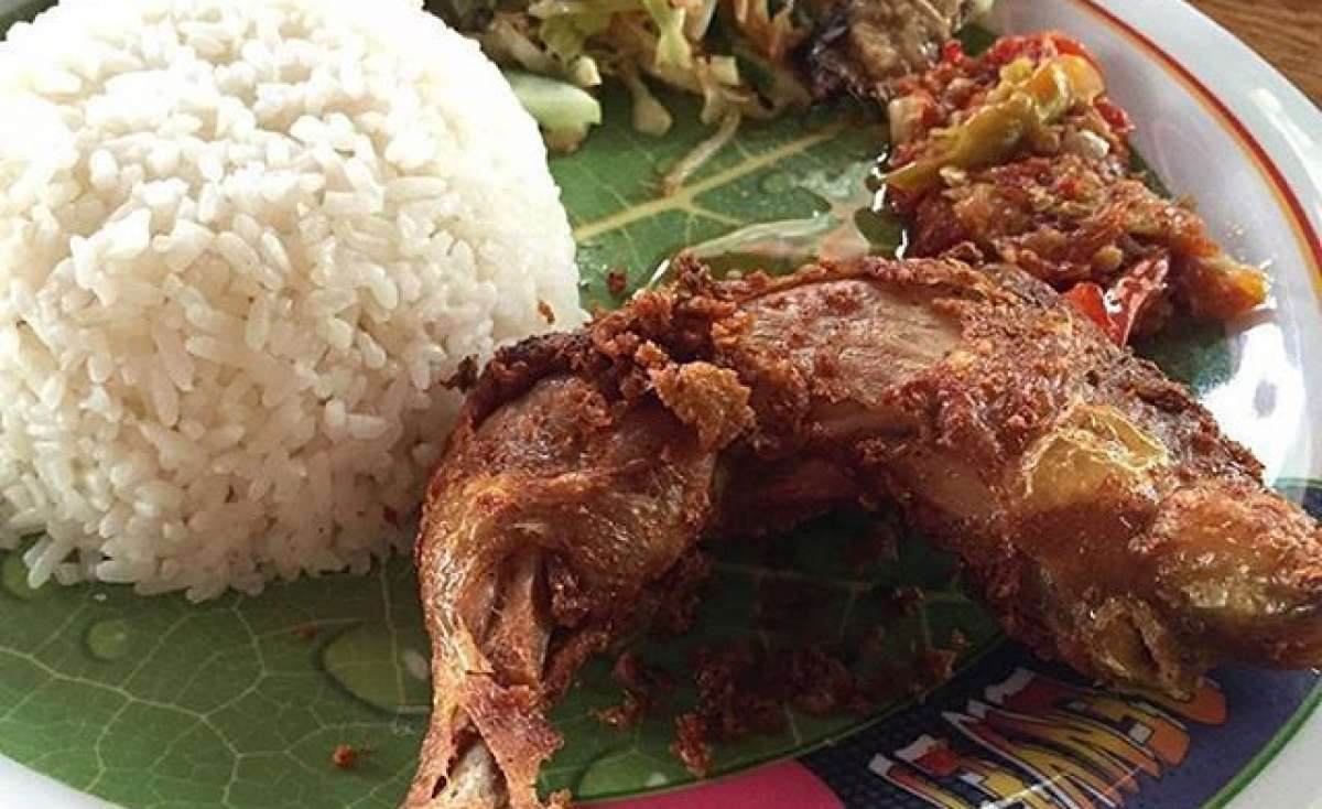 Ayam Penyet Surabaya Gatot Subroto Menu Medan Crazfood