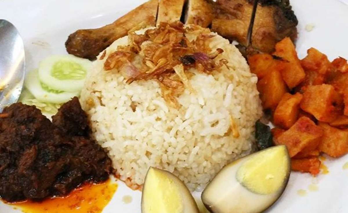 Nasi Ayam Apin